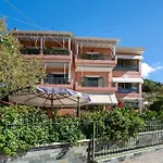 Nontas Homes 32 شقة