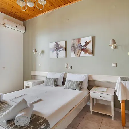 Nontas Homes 32 公寓